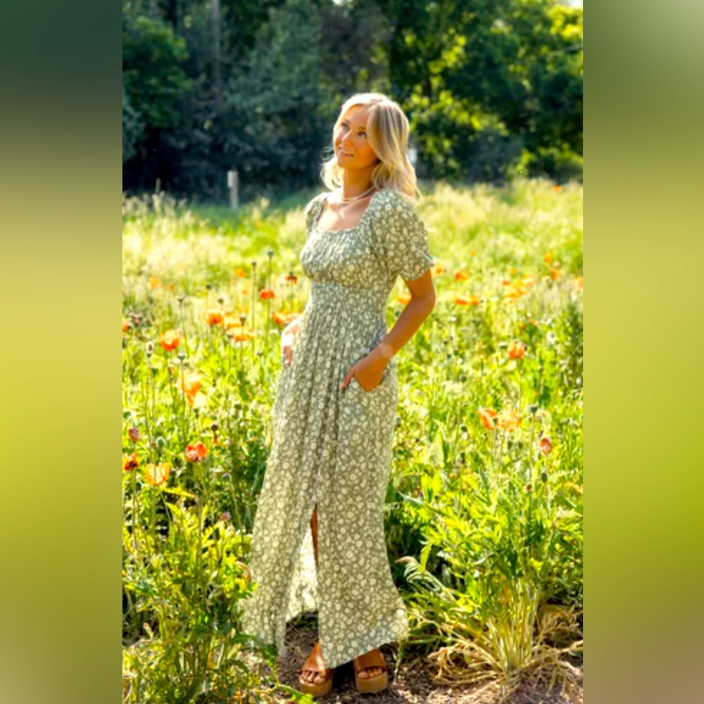 Fairy lights scoop neck dress